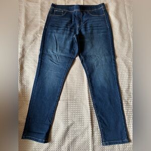 🍉 Jordache Women’s jegging 14 EUC pull on elastic waistband